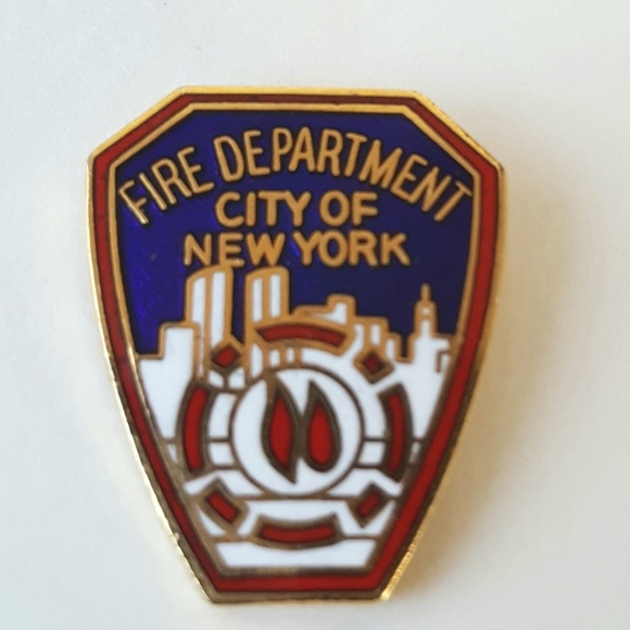 FDNY NYC Fire Department Stick Pin Twin Towers Funeral 9/11 - Picture 2 of 5